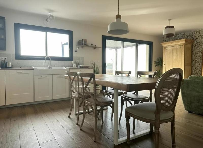 Maison - 91 m² - 5 pièces