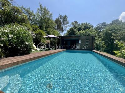 Maison d'architecte - 282 m² - 10 pièces