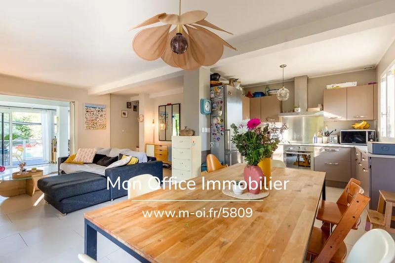 Maison - 110 m² - 5 pièces