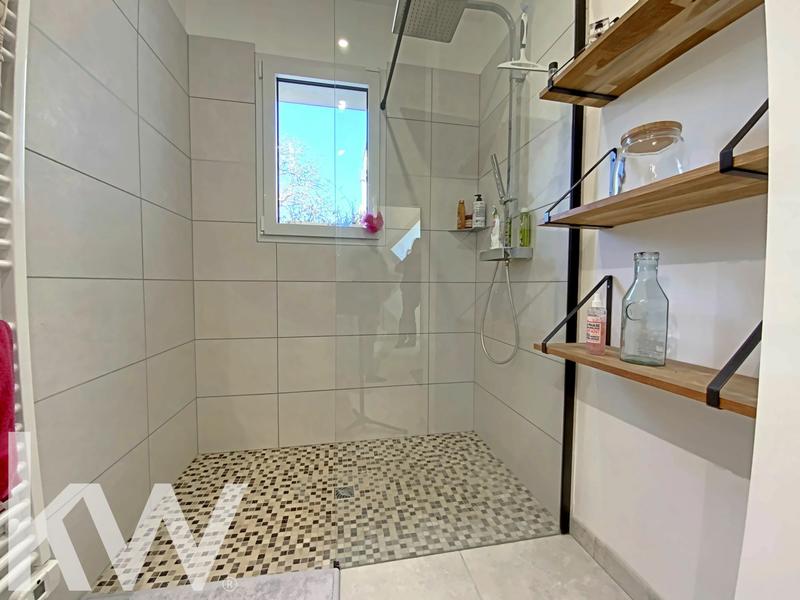 Maison - 142 m² - 5 pièces