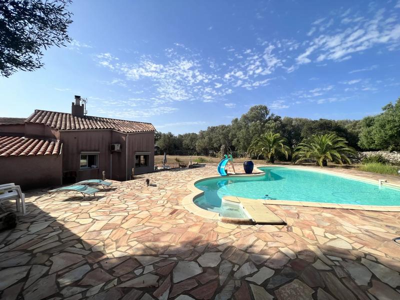 Villa - 128 m² - 4 pièces