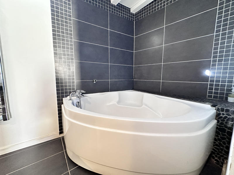 Maison de village - 62 m² - 2 pièces