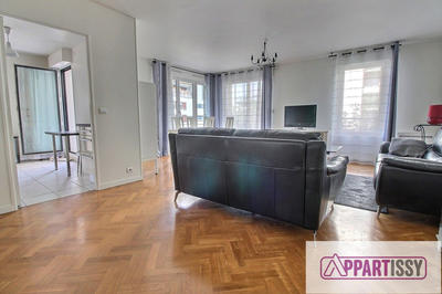 Appartement - 72 m² - 3 pièces