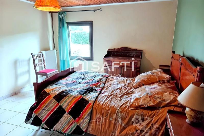 Maison - 250 m² - 10 pièces