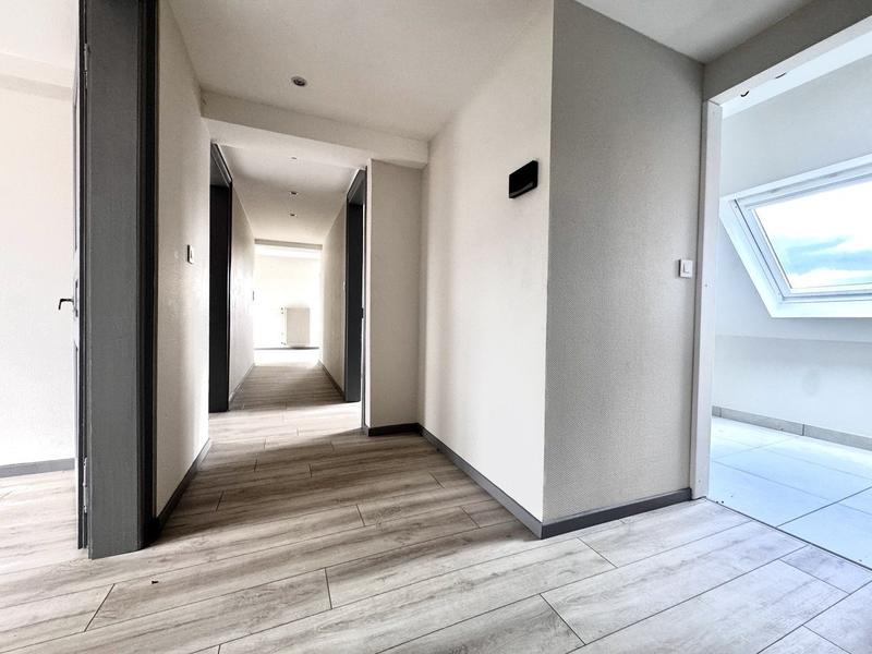 Appartement - 82 m² - 4 pièces