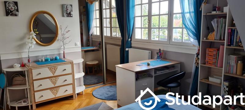 Chambre - 18 m² - 1 pièce