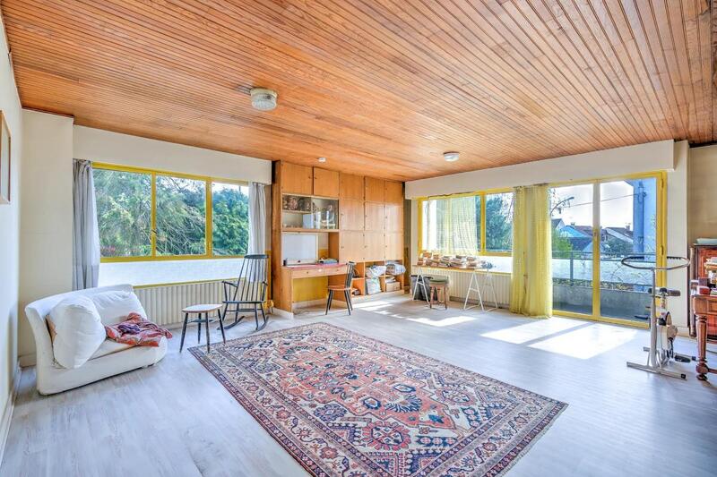 Maison - 201 m² - 7 pièces