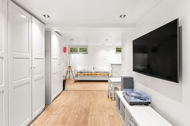 Maison - 207 m² - 6 pièces