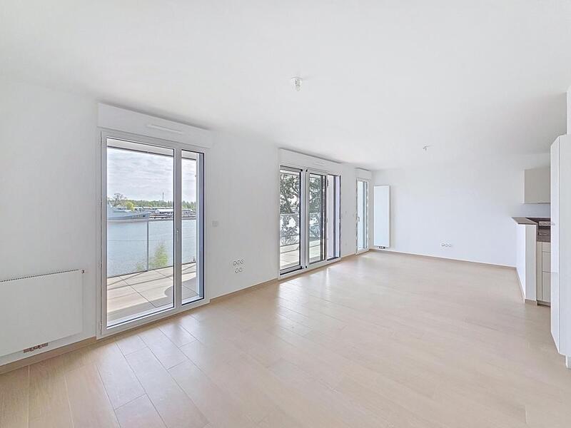 Appartement - 81 m² - 3 pièces