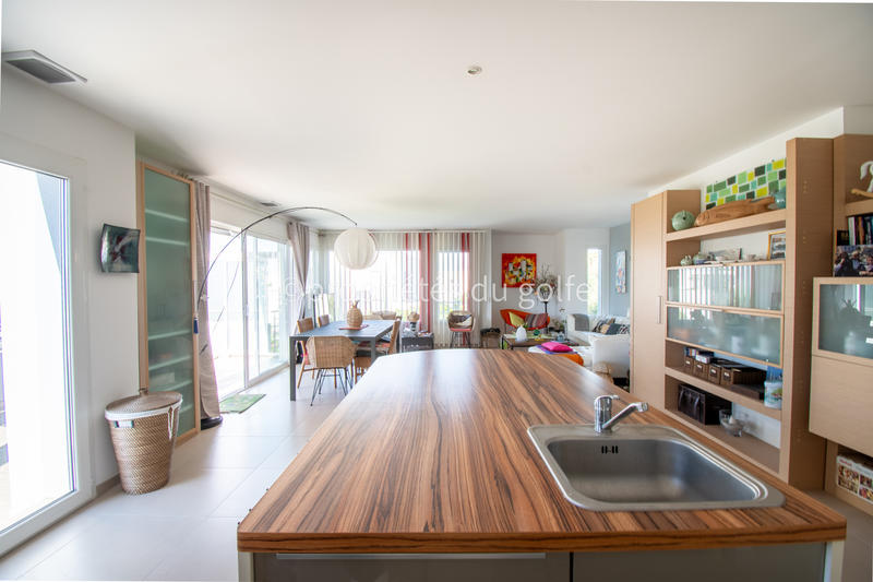 Maison - 142 m² - 5 pièces