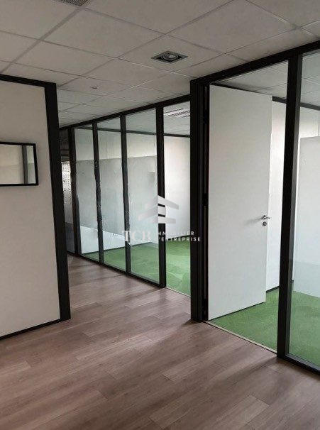 Bureau - 294 m²