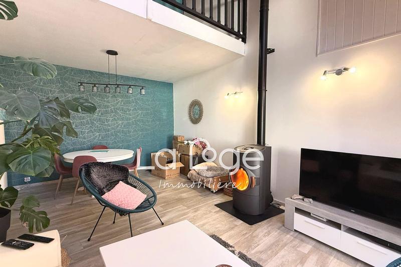 Appartement - 94 m² - 4 pièces