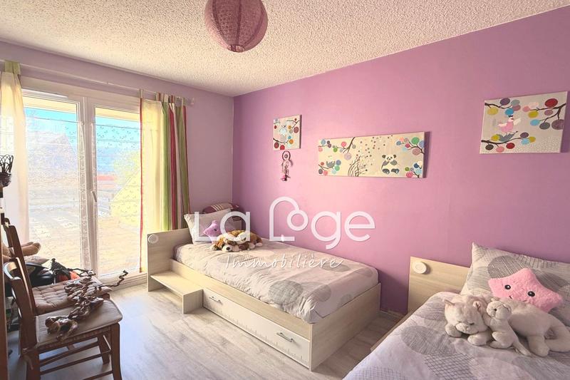 Appartement - 90 m² - 4 pièces