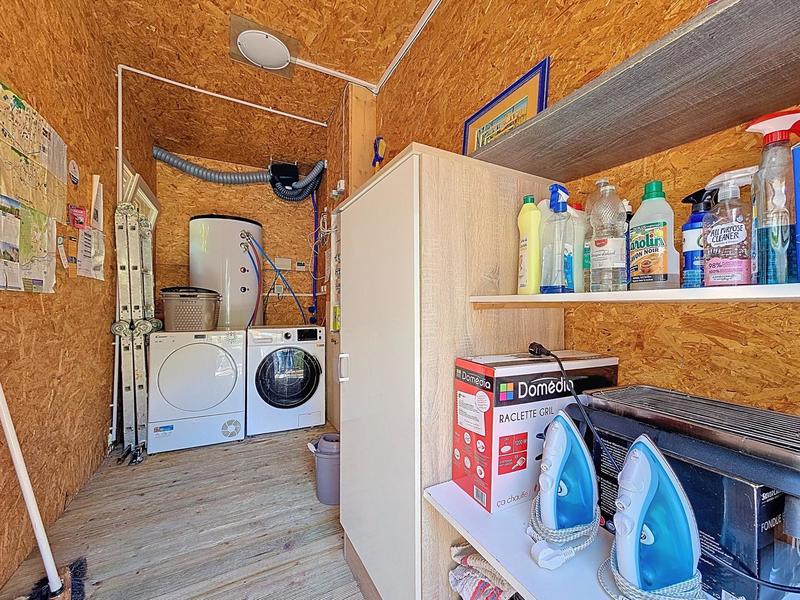 Maison - 170 m² - 9 pièces