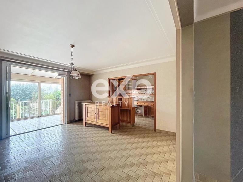 Maison - 137 m² - 6 pièces