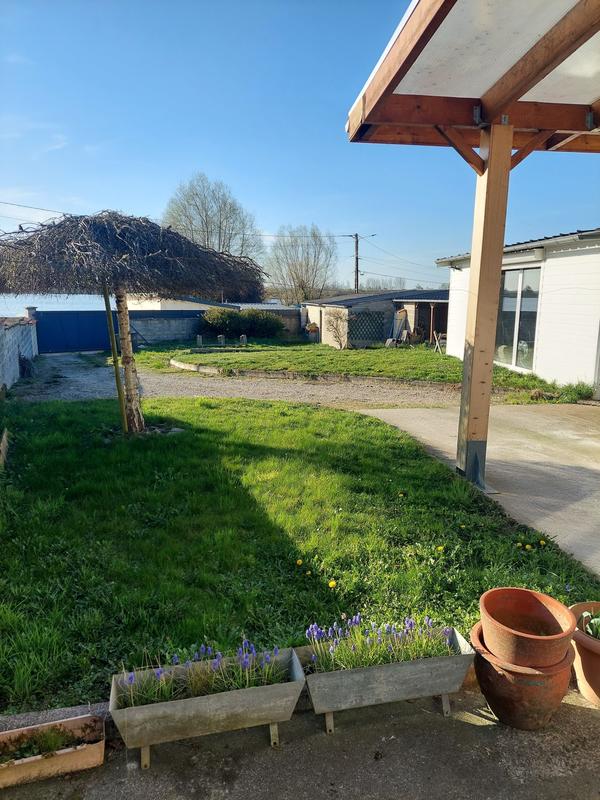 Maison - 220 m² - 6 pièces