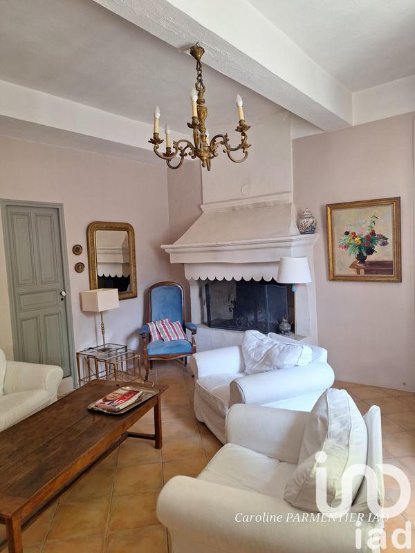 Maison - 460 m² - 10 pièces