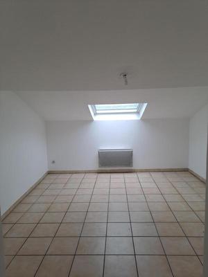 Appartement ancien - 61 m² - 3 pièces