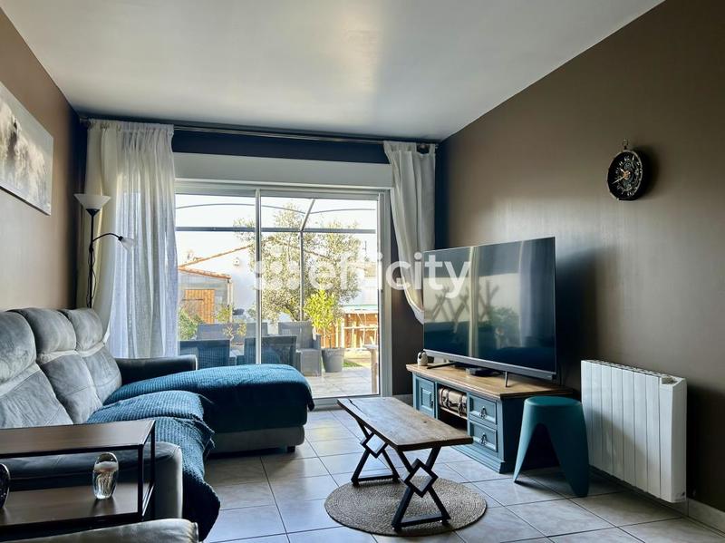 Maison - 121 m² - 6 pièces