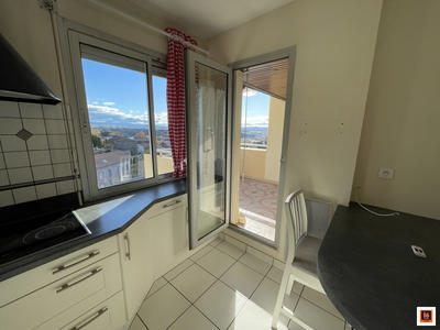 Appartement - 88 m² - 4 pièces