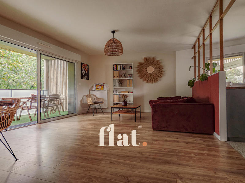 Appartement - 86 m² - 4 pièces