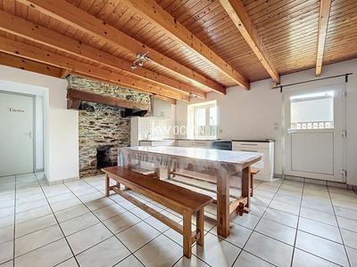 Maison - 74 m² - 4 pièces