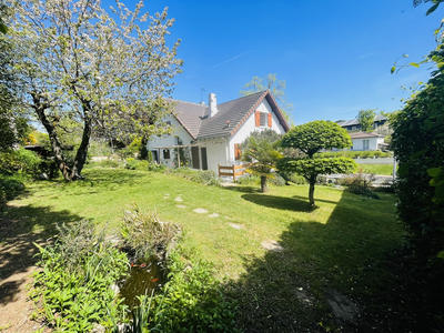 Maison - 160 m² - 6 pièces