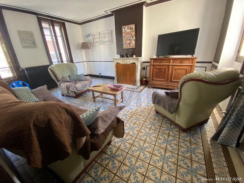 Maison - 127 m² - 6 pièces