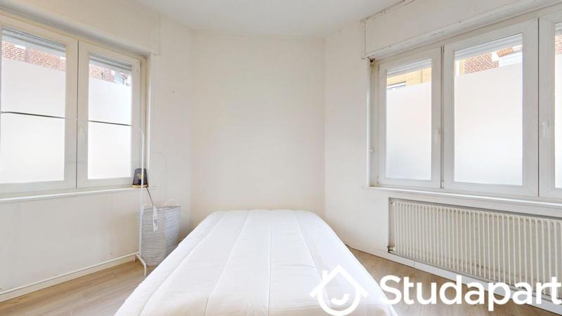 Chambre - 17 m² - 1 pièce