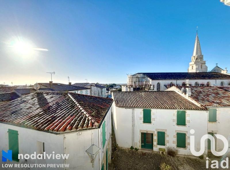 Maison - 172 m² - 8 pièces