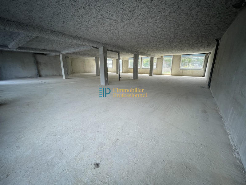 Local commercial - 137 m²