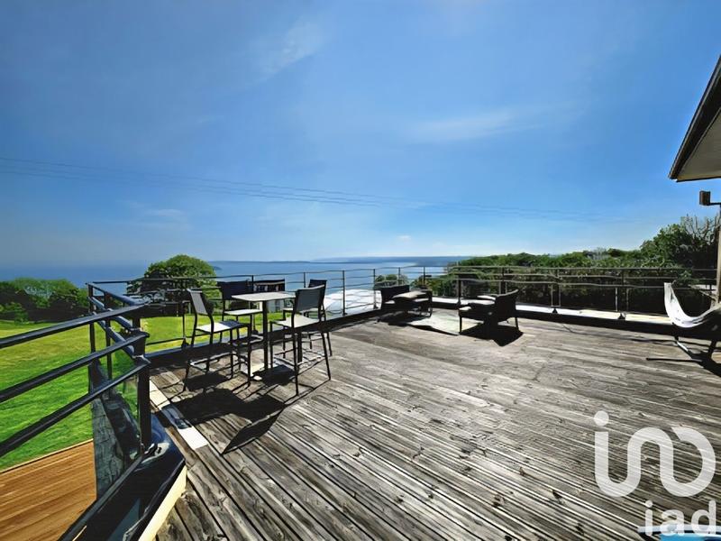 Maison de maîtres - 375 m² - 9 pièces