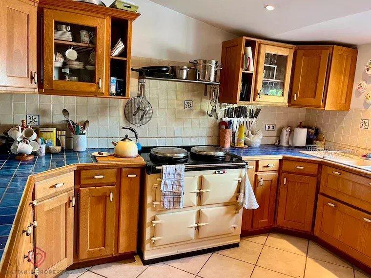 Maison de village - 180 m² - 7 pièces