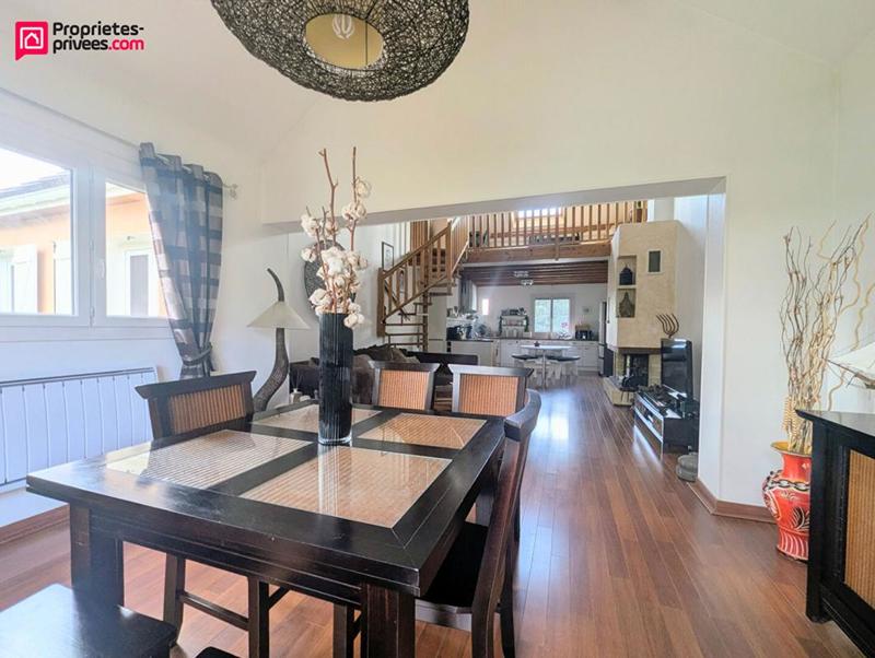 Maison - 145 m² - 7 pièces