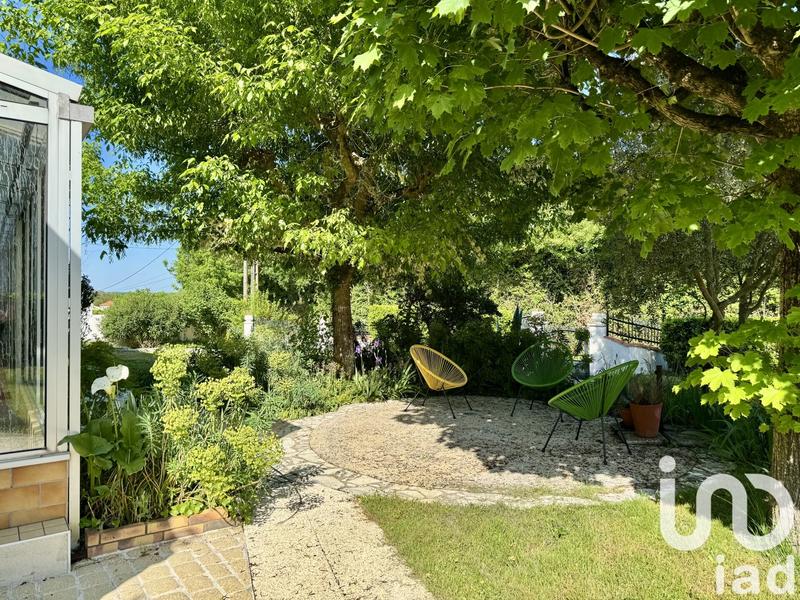 Maison - 198 m² - 8 pièces