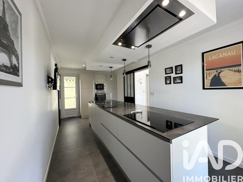 Maison - 122 m² - 5 pièces