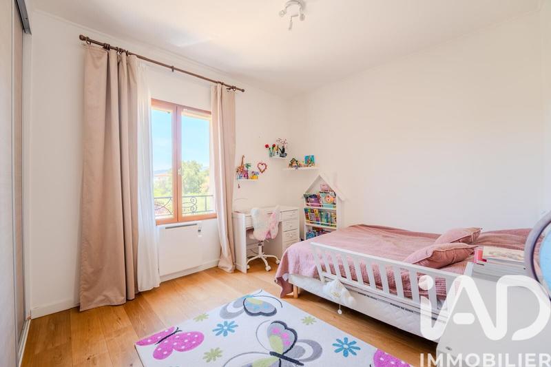 Maison - 156 m² - 6 pièces