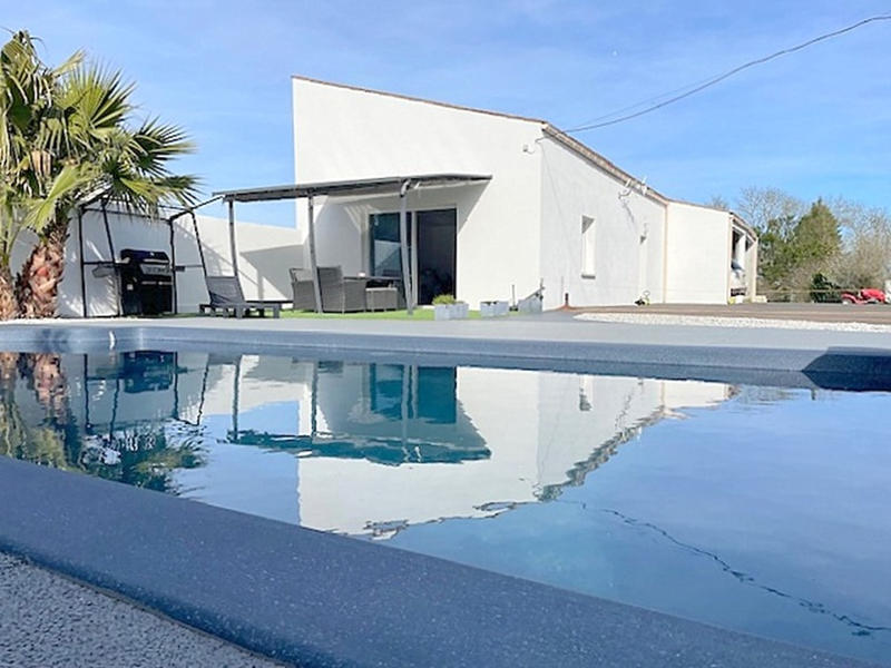 Maison - 175 m² - 6 pièces