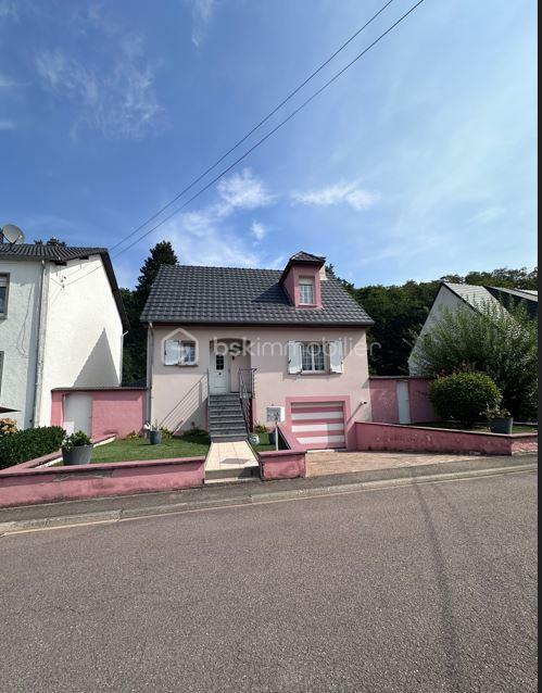 Maison - 105 m² - 5 pièces