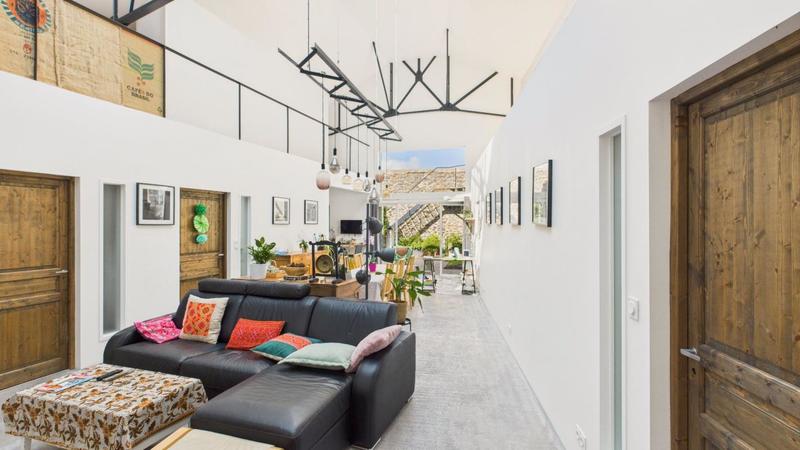 Maison - 150 m² - 5 pièces