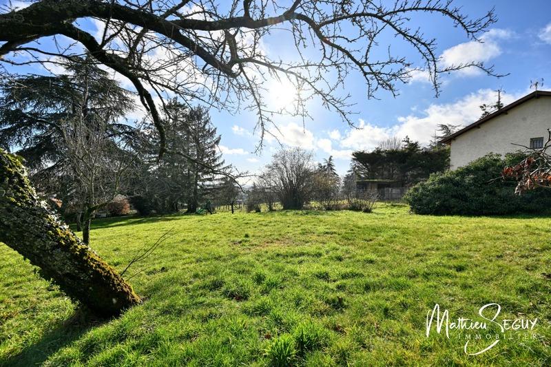 Terrain constructible - 378 m²