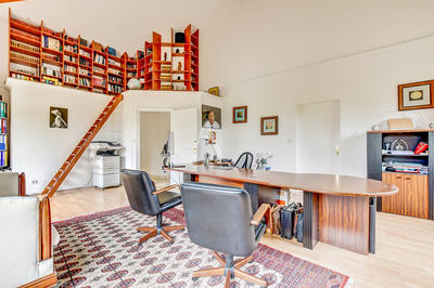 Maison - 408 m² - 7 pièces