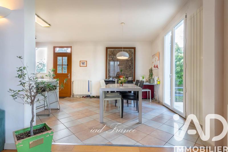 Maison - 173 m² - 8 pièces