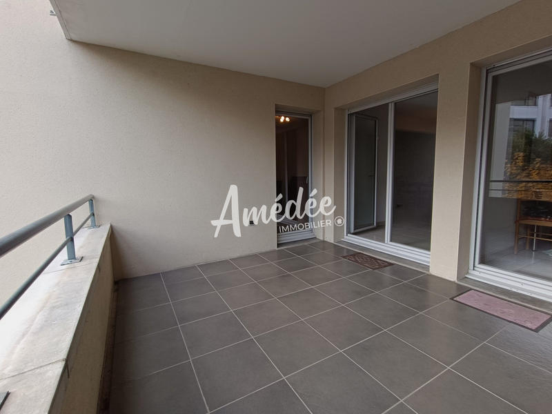 Appartement - 93 m² - 4 pièces