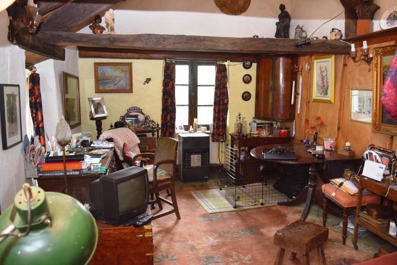 Maison - 240 m² - 8 pièces