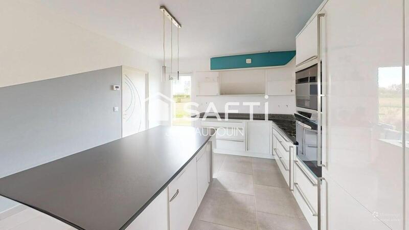 Maison - 88 m² - 4 pièces