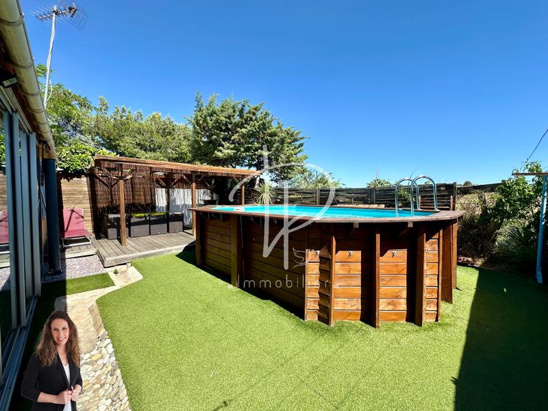 Maison - 95 m² - 5 pièces