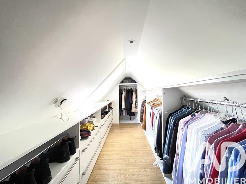 Maison - 193 m² - 6 pièces