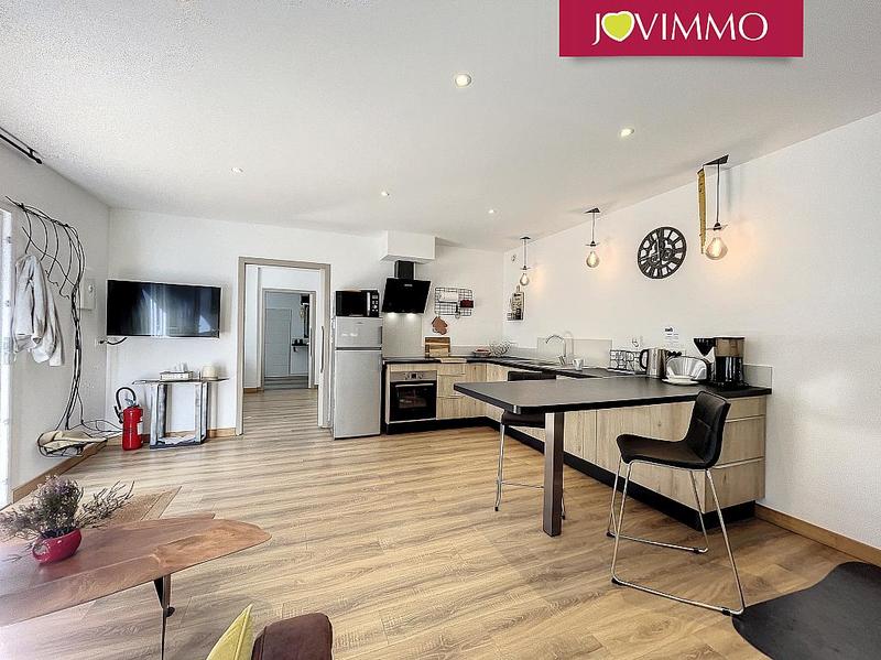 Maison - 362 m² - 15 pièces