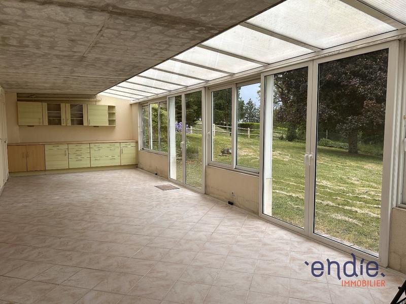 Maison - 240 m² - 10 pièces